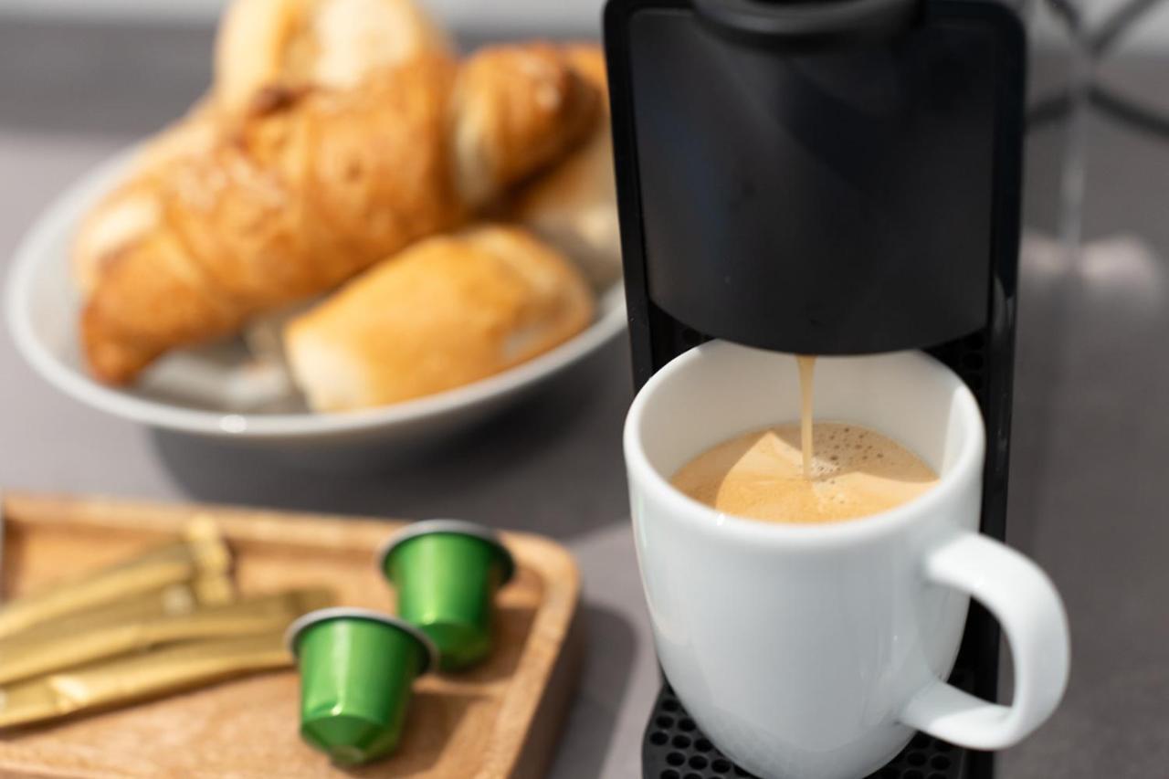 Benville Meissen - Nespresso Kaffee - Smart-Tv - Modern Esterno foto